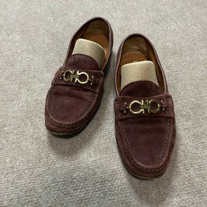 Salvatore Ferragamo Women's 7.5 B Maroon Red Horsebit Suede Loafer Low Pump Shoe